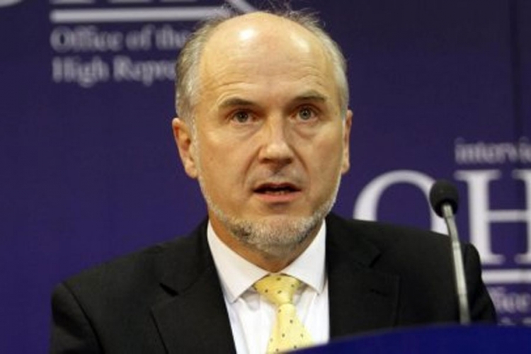 Incko pisao Ban Ki Munu i Savjetu bezbjednosti: Referendumom RS krši Dejtonski sporazum