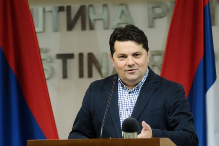 Vladajuća većina u NSRS-u  podržala Stevandića