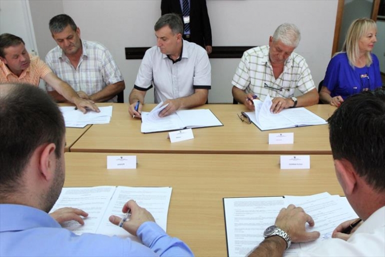 Počinje obnova 421 stambenog objekta uništenog u  poplavama