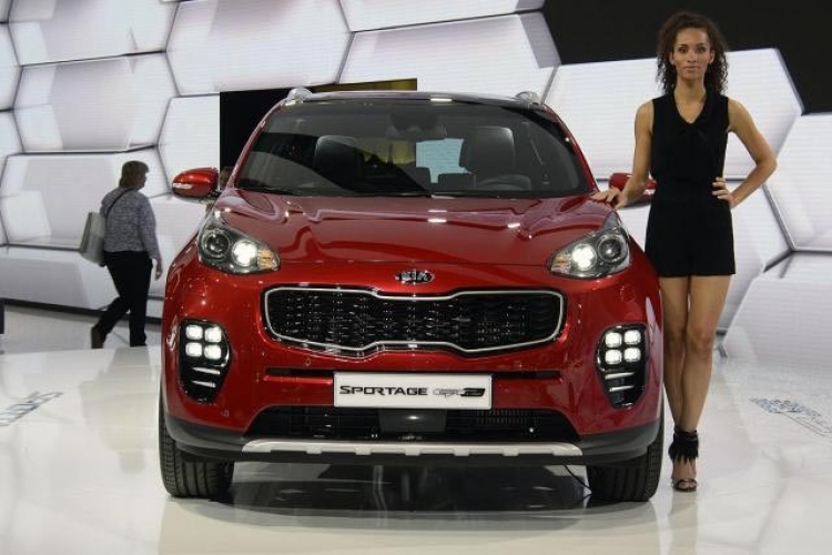 Kia u Frankfurtu izložila novi Sportage i Optimu (FOTO)