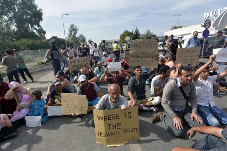 Počeo novi protest na Horgošu 2:  Gde si, Evropo?