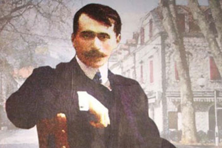 Jovan Dučić: Žena se ne služi lažima da napadne, nego da se odbrani