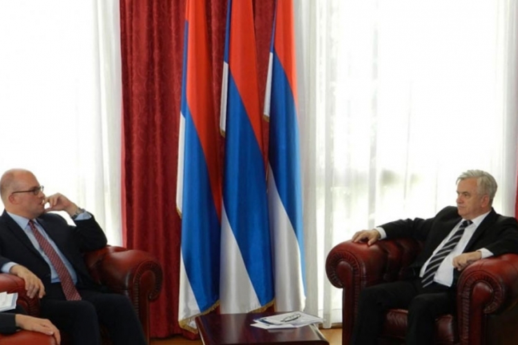 Čubrilović, Mur: Nastaviti aktivnosti u okviru strukturalnog dijaloga