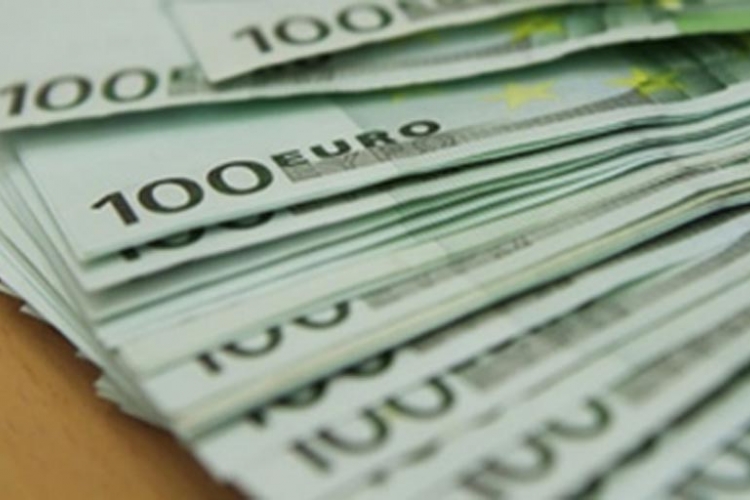 Trgovinski deficit FBiH u avgustu 380.144.000 KM