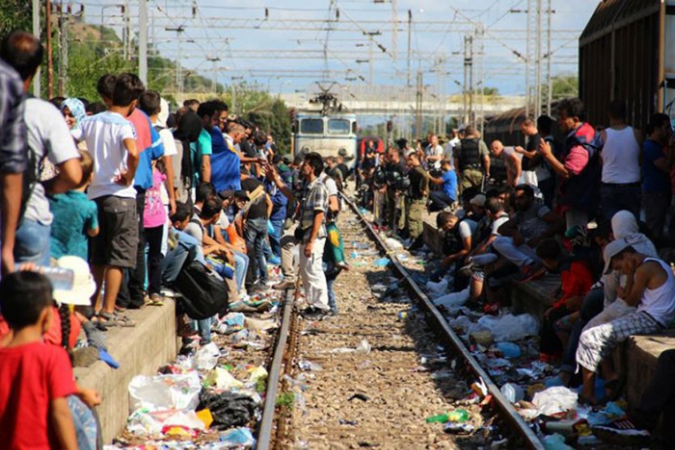 Ministri EU postigli dogovor o raspodjeli 120.000 migranata