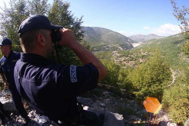 Granica kod Trebinja: Nova moguća ruta kretanja izbjeglica 