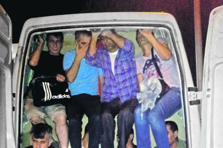 Uhapšen krijumčar iz Srbije: Tražio 600 evra po osobi 