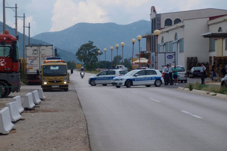 Škodom Granične policije pregazio starca