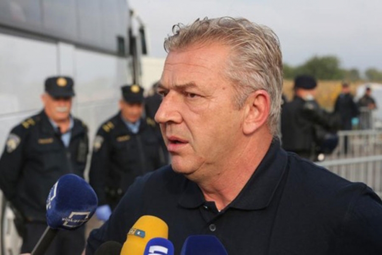 Ostojić: Izbjeglice ne mogu u Dalmaciju, ko dođe biće uhapšen 