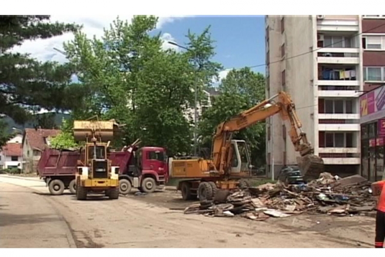 Doboj: Preduzeća zbog poplave na sudu, moguće i kazne