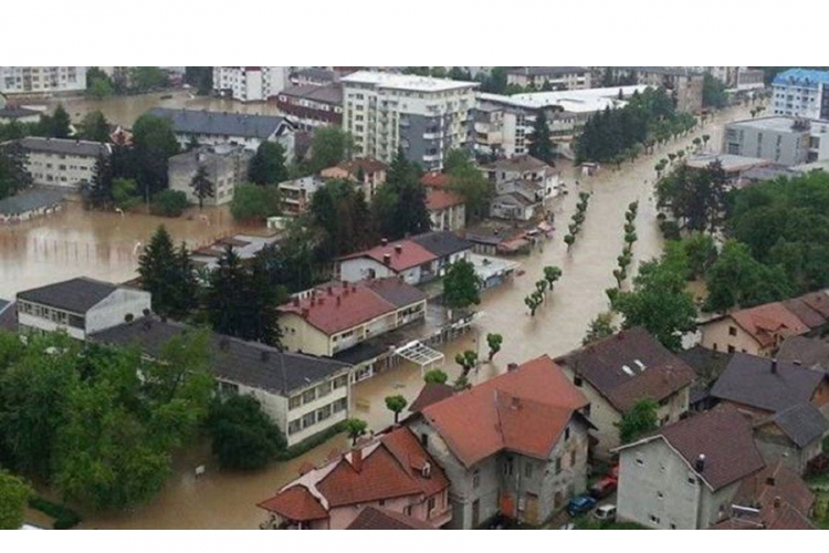 Poplave u BiH: Koliko smo novca dobili i na šta je potrošen?