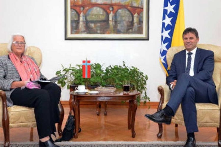 Novalić: Prioritet će nam biti formiranje privrednih sudova
