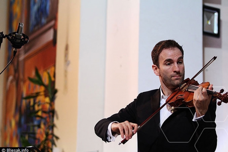 Milenković i Karamazov: Koncert za pamćenje u Čapljini (FOTO)