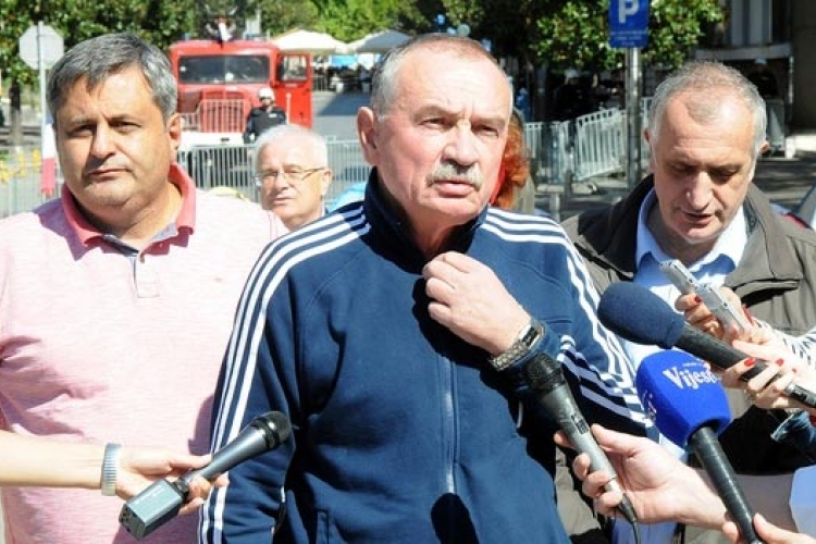 Podgorica: Opozicija ne prekida proteste