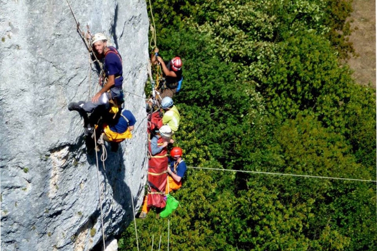 Spelolozi u akciji: Obučeni da samostalno spasavaju živote