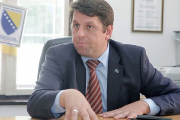 Duraković: Vučić ponovo u Srebrenici 11. novembra