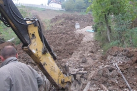 Srebrenik: Klizište zatrpalo radnika