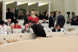  Institucije ignorišu poslanike
