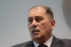 SNSD: Mektić se miješa u sve i svašta, a ne zna ništa