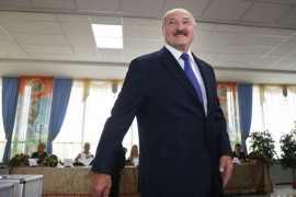 Bjelorusija:Lukašenko dobio peti mandat