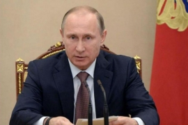 Putin: MMF da odobri tri milijarde dolara na ime duga