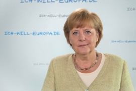 Svaki treći Nijemac želi ostavku Merkel