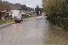 Poplave i u Bihaću: Potopljena dvorišta 60 kuća