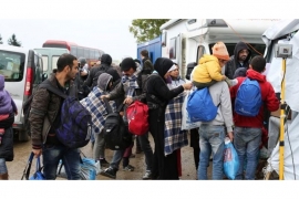 Izbjeglice idu preko Slovenije: Na Macelj stiglo šest autobusa