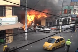 Avion pao na stambenu oblast, petoro poginulih (VIDEO)