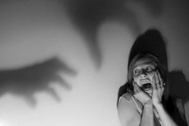 Jeziva skrivena kamera: Zombiji napadaju (VIDEO)        
