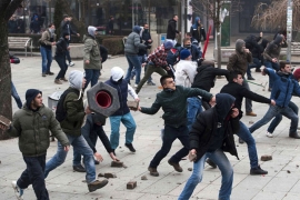 Zasjedanje parlamenta još nije počelo, ispred demonstracije