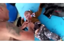 Turski ribari u posljednji čas spasili bebu izbjeglicu (VIDEO)  