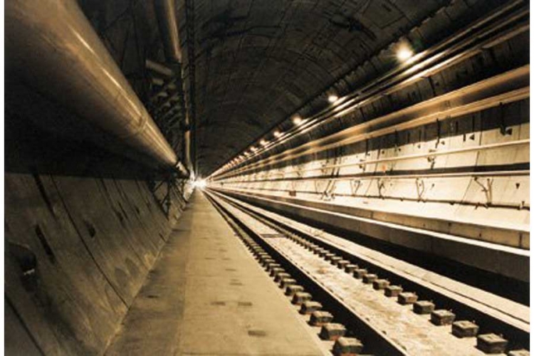 Nastavljen saobraćaj tunelom Lamanš