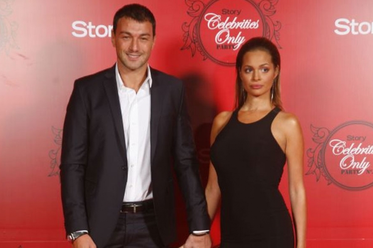 Vlada Mandić prvi put u javnosti sa djevojkom Jasminom Trnavac (FOTO)