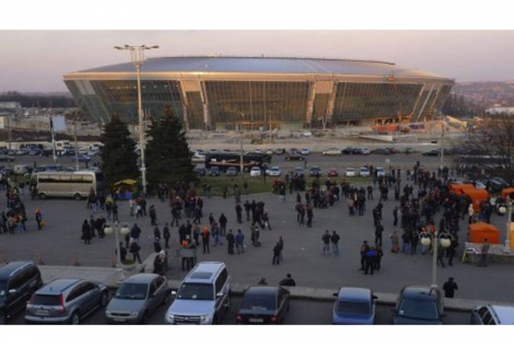 Ukrajina: Evakuisan stadion Šahtjora zbog dojave o bombi