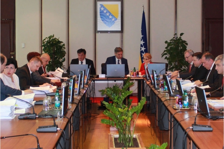 Pet miliona evra mladima u RS za kupovinu stanova pod povoljnijim uslovima