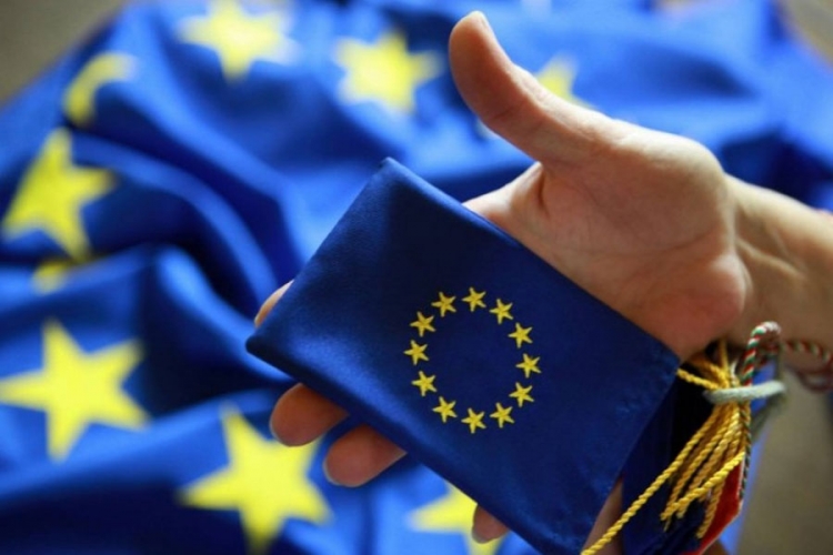  BiH hvata priključak za odtutnjalim EU vozom