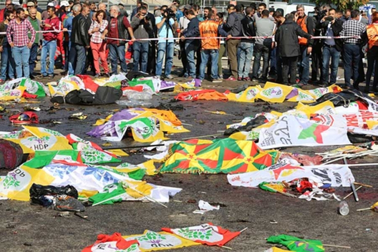 Dva muškarca izvela samoubilački napad u Ankari