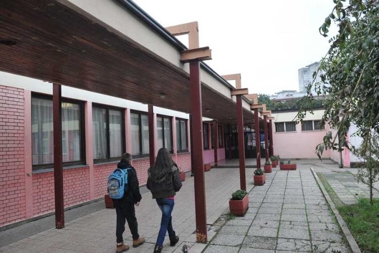 BANJALUKA: Škola u Boriku dobila 14 kompjutera