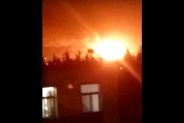 Tjencin: Eksplozija u skladištu alkohola (VIDEO)