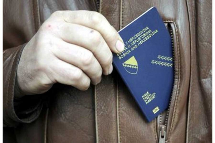 Revizija državljanstava: BiH "tjera" protjerane Srbe iz Hrvatske