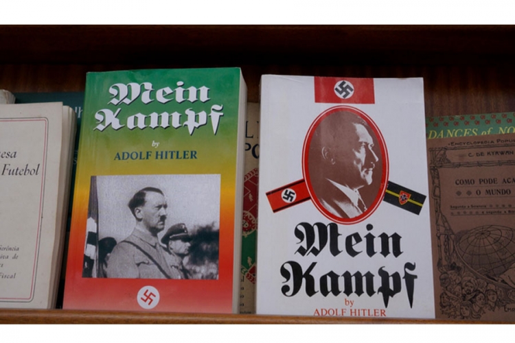  Njemačka planira da ponovo štampa "Majn Kampf"
