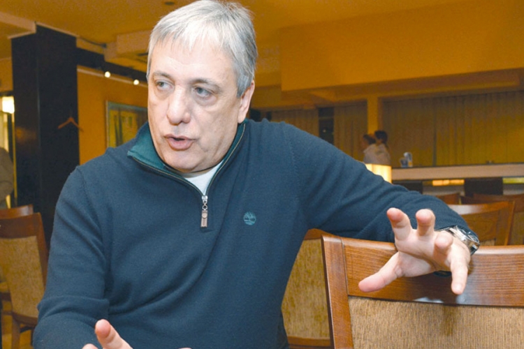 Egon Savin: Rad u pozorištu je stil života, a ne zanat