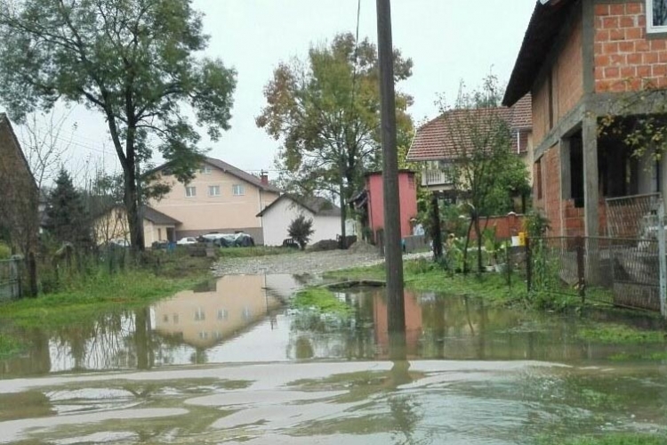 Kostajnica: Ukinute vanredne mjere odbrane od poplave
