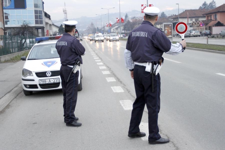 16 mobilnih radara disciplinuje vozače u RS