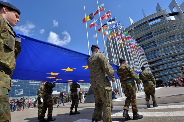NEZAVISNE SAZNAJU: U pripremi osnivanje vojske EU?