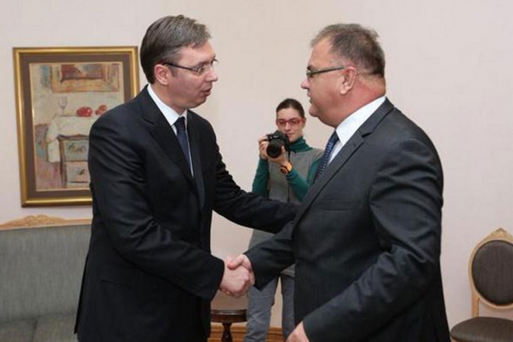 Vučić i Ivanić: Stabilnost regiona osnova za napredak