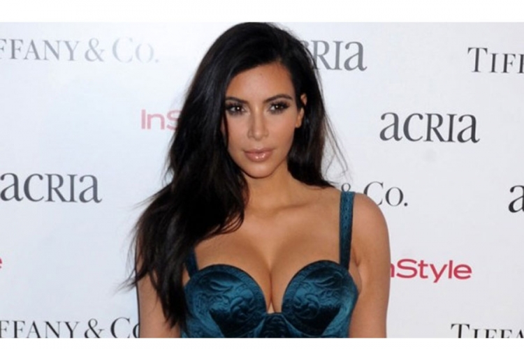Pogledajte najseksipilnije fotografije Kim Kardašijan (FOTO)