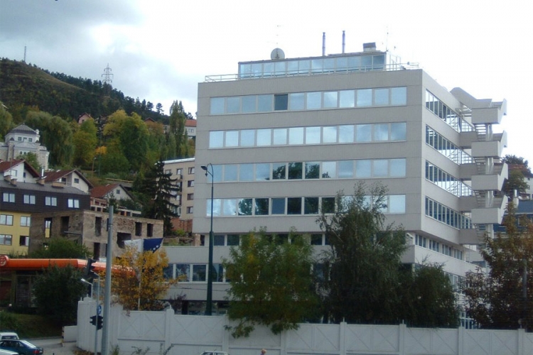 OHR: Ne razmatrati Zakon o drzavnoj sluzbi FBIH po hitnom postupku
