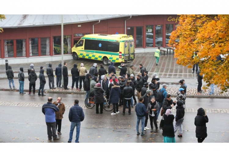 Švedski mediji: Ubica (21) s mačem bio neonacista